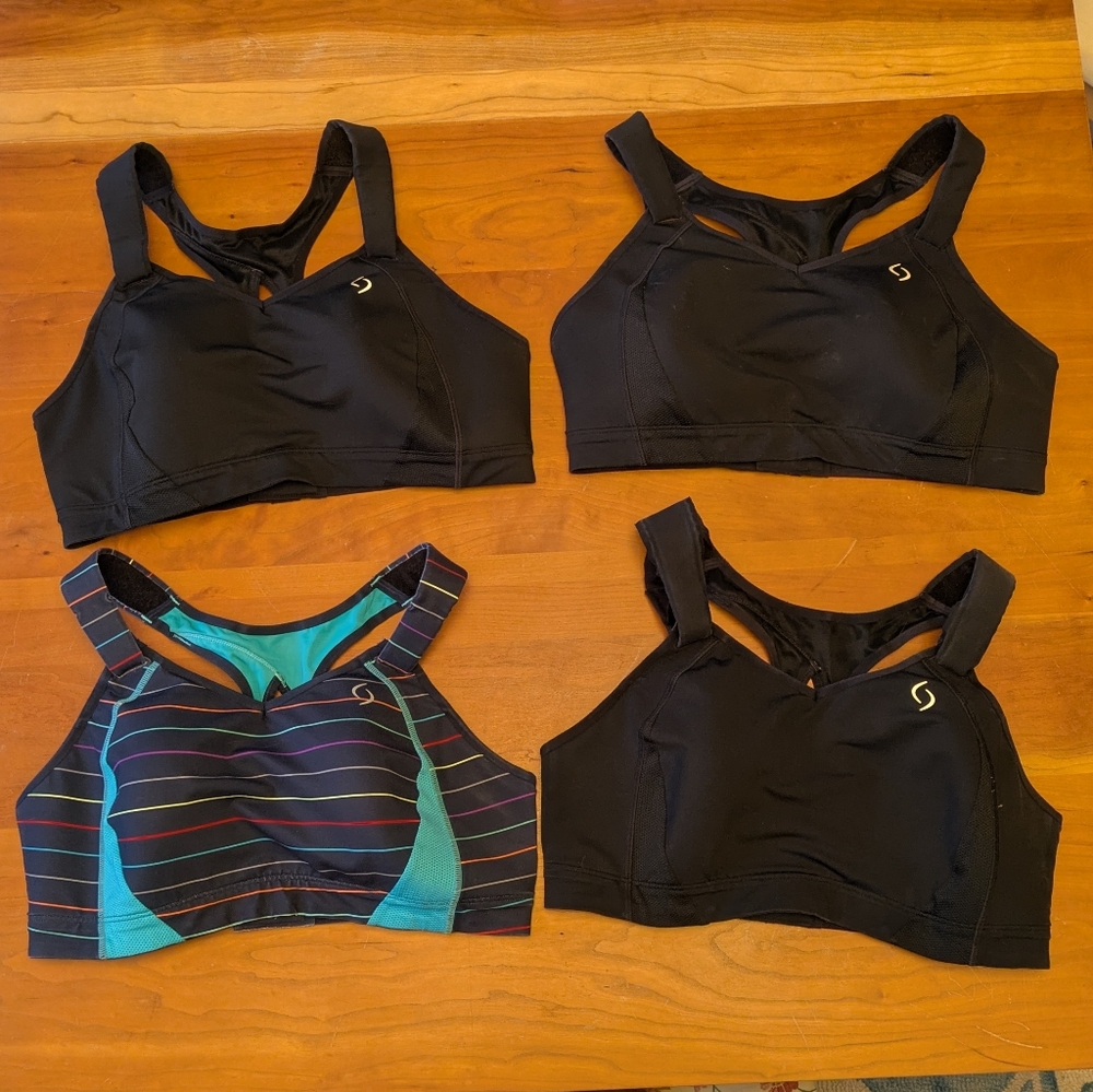 Bundle of 4 Brooks / Moving Comfort Juno 38D Sports Bras